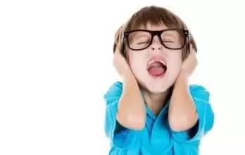 戴眼鏡之后為什么視力還會(huì)下降？