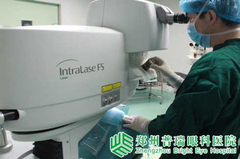 近視別亂治，手術(shù)有講究